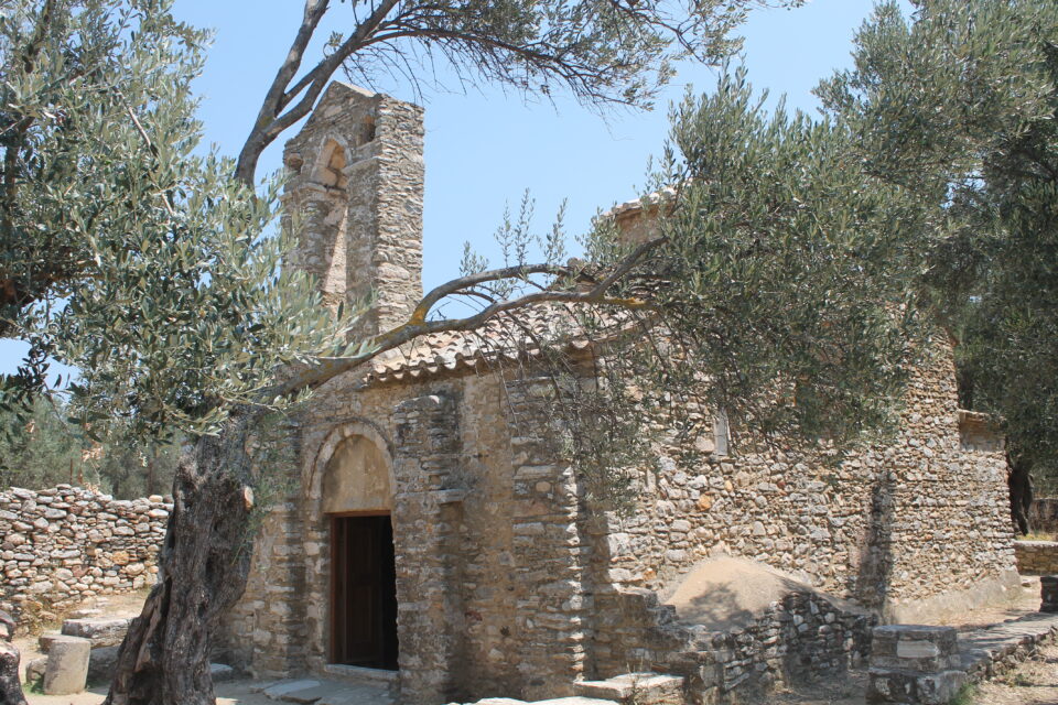 Chiese bizantine vicino Halki - chiesa di San Giorgio 
