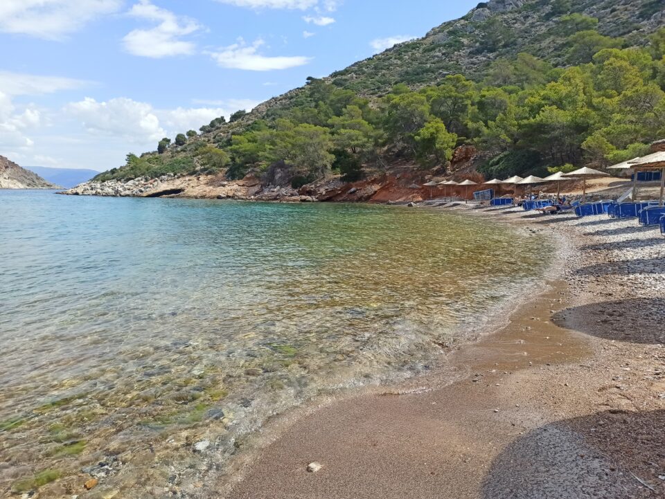 Hydra, Bisti beach - itinerario tra le isole saroniche ph. @www.poshbackpackers.it